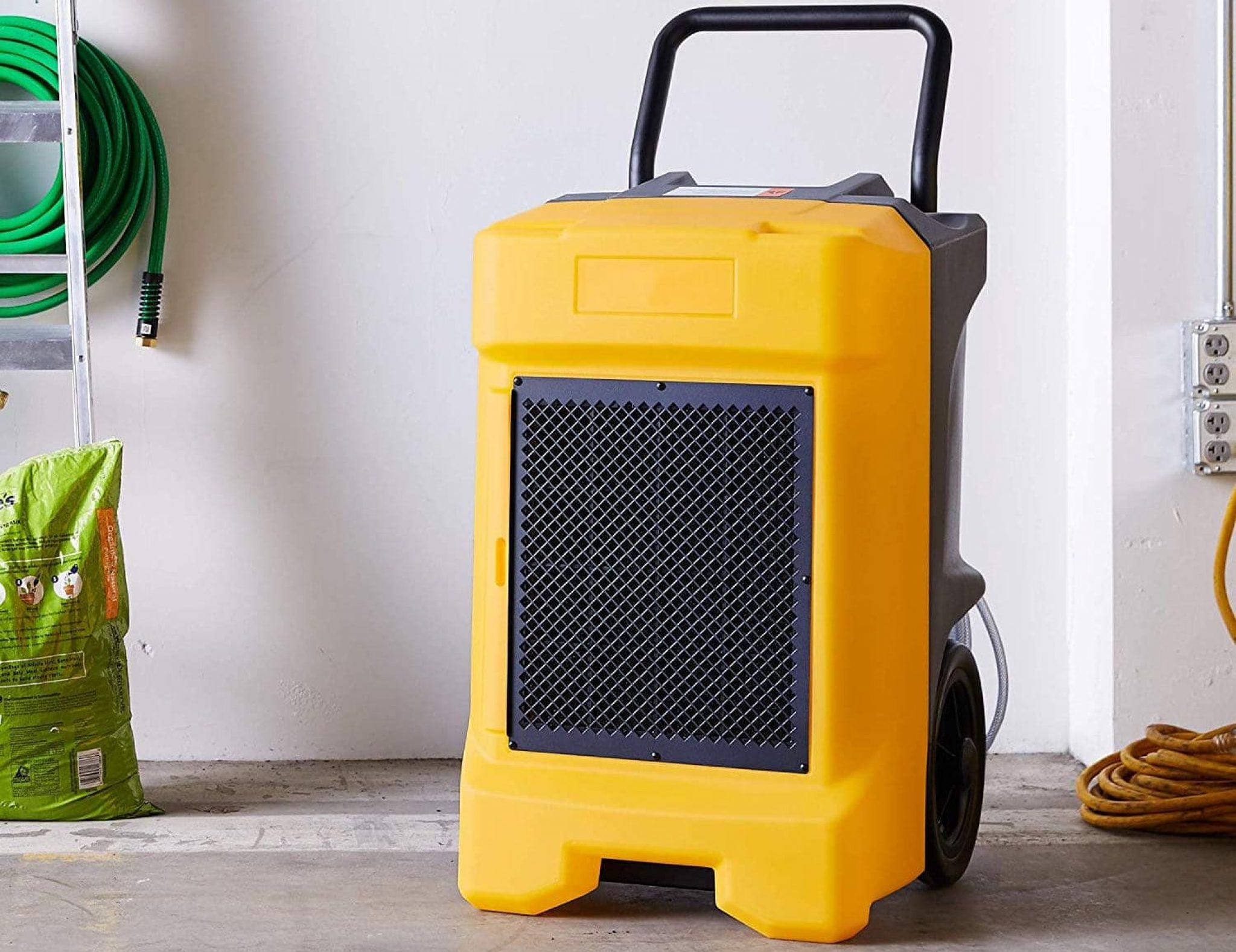 8 Best Commercial Dehumidifiers Reviewed in Detail (Summer 2023)