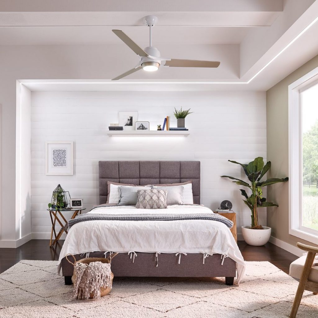 6 Best Quietest Ceiling Fans for Bedroom That Will Keep You Cool (Fall 2022)