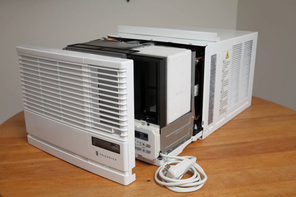 10 Best 5000 BTU Air Conditioners - Excellent Units for Smaller Rooms and Offices! (Spring 2023)