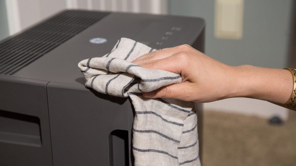 How to Clean a Dehumidifier: a Step-by-Step Guide