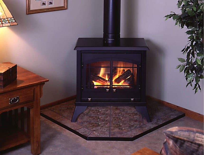 6 Best Gas Fireplaces – Cozy Home with No Needless Mess! (2023)
