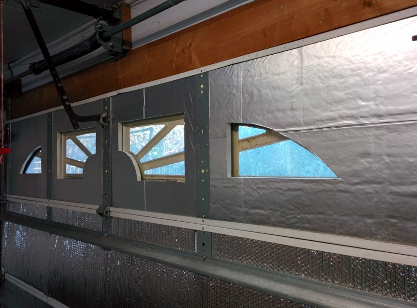 9 Best Insulations for Garage Door - Easy Way to Prevent The Energy Loss (Fall 2022)